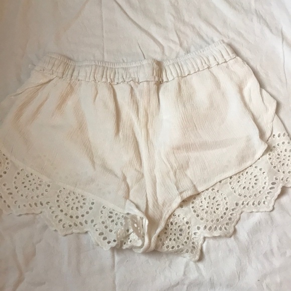 Indigo Rein Two layer shorts - Picture 2 of 4